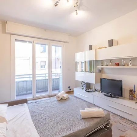 Borgo House, By Short Holidays Apartment Bologna